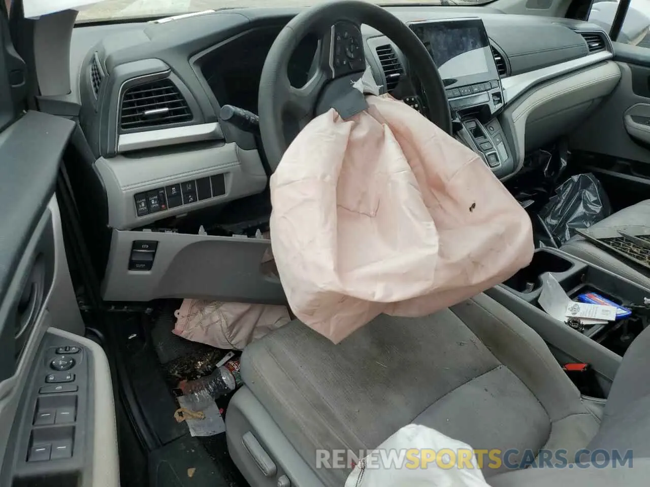 8 Photograph of a damaged car 5FNRL6H55KB122830 HONDA All Models 2019