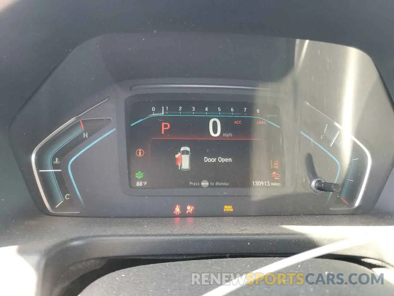 9 Photograph of a damaged car 5FNRL6H56KB053887 HONDA All Models 2019