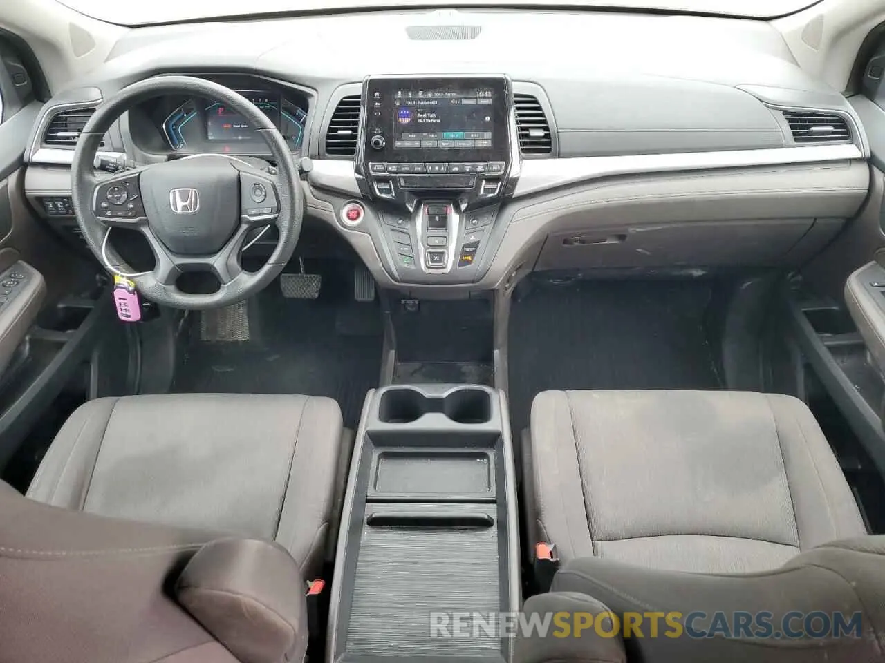 9 Photograph of a damaged car 5FNRL6H56KB097386 HONDA All Models 2019