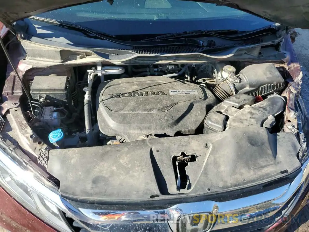 12 Photograph of a damaged car 5FNRL6H57KB087417 HONDA All Models 2019