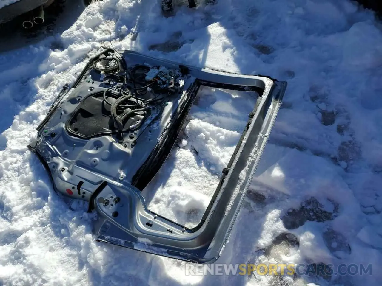 13 Photograph of a damaged car 5FNRL6H57KB114194 HONDA All Models 2019