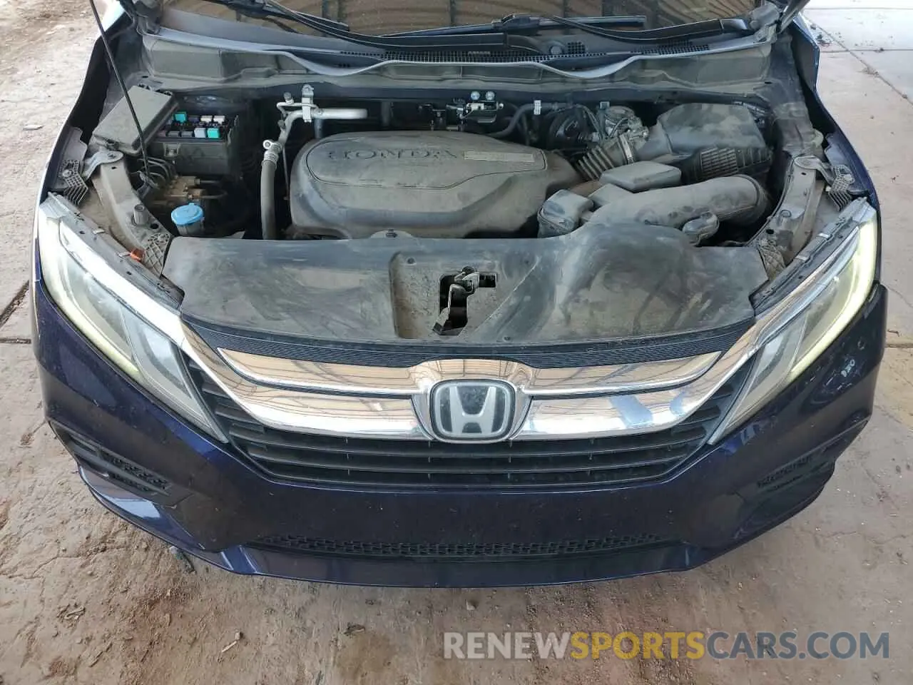 12 Photograph of a damaged car 5FNRL6H58KB088138 HONDA All Models 2019