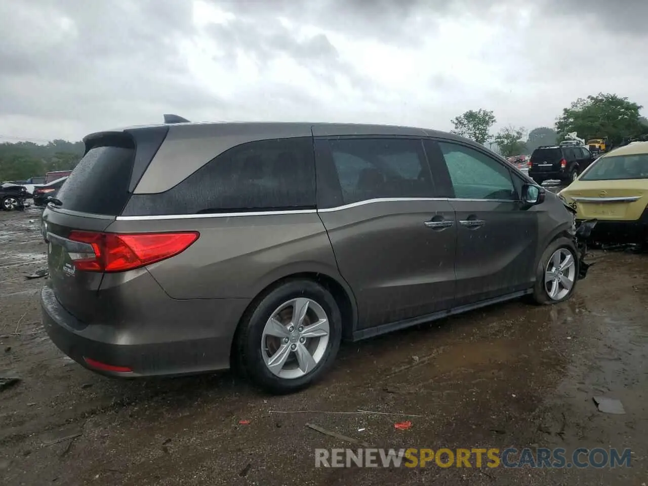 3 Photograph of a damaged car 5FNRL6H59KB131997 HONDA All Models 2019