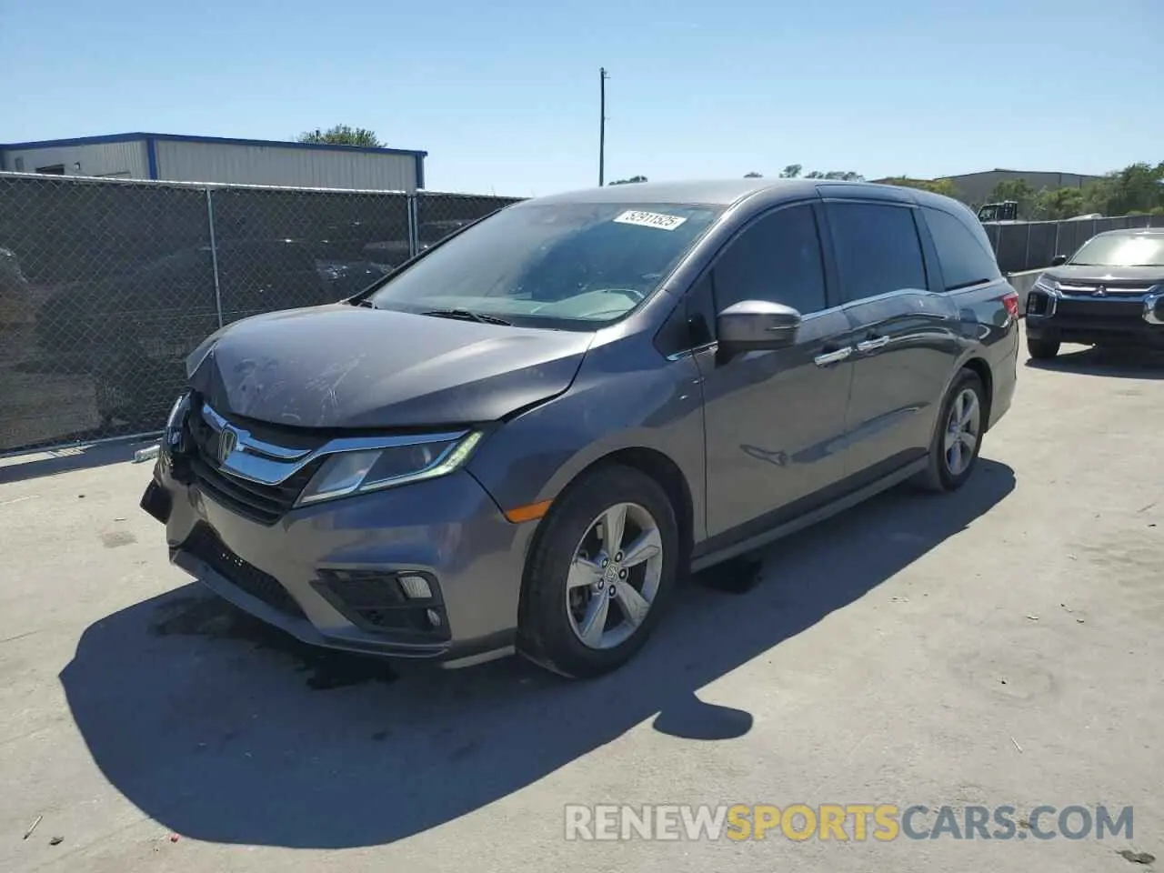 1 Photograph of a damaged car 5FNRL6H5XKB102542 HONDA All Models 2019