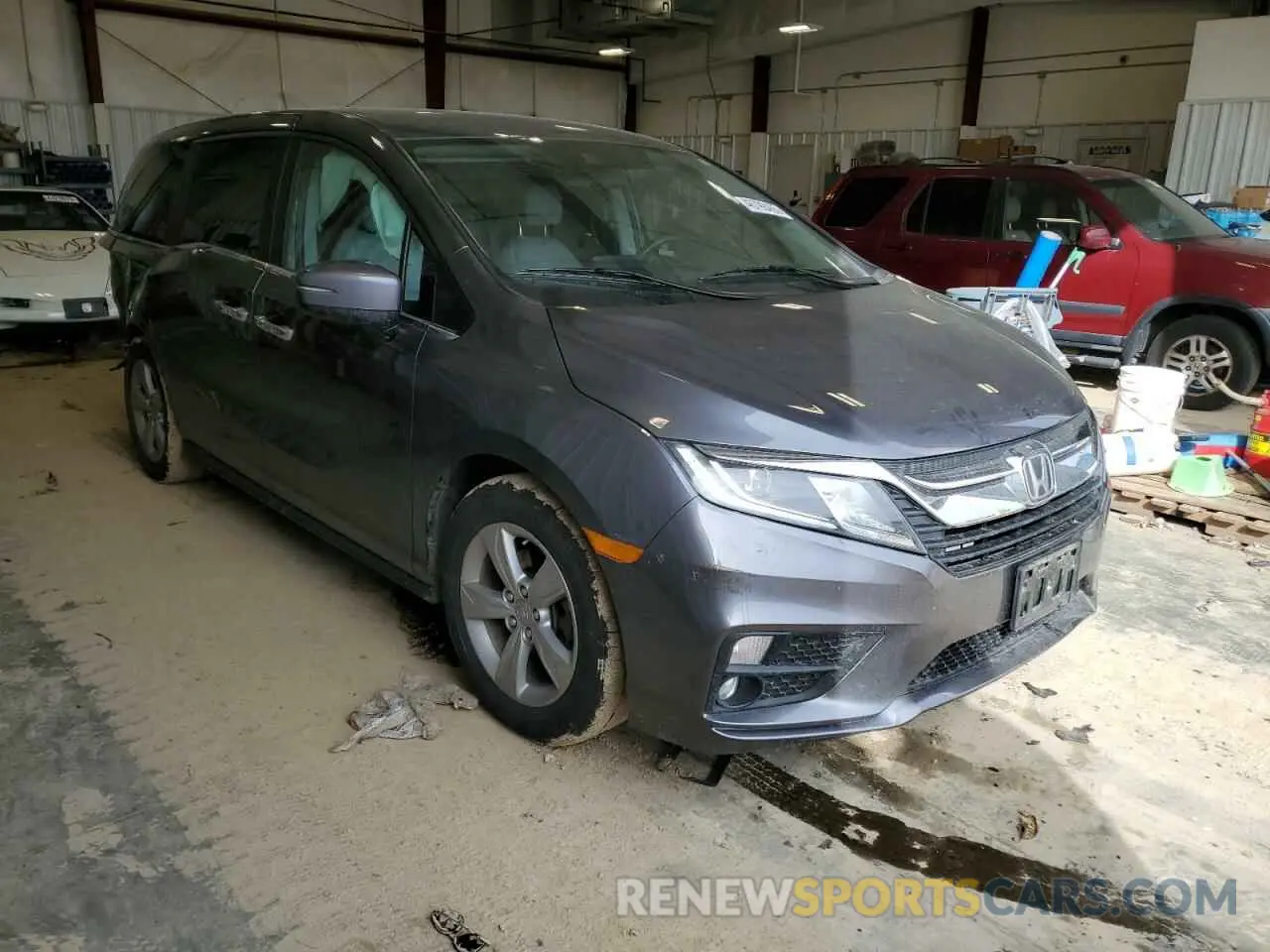 4 Photograph of a damaged car 5FNRL6H5XKB122791 HONDA All Models 2019