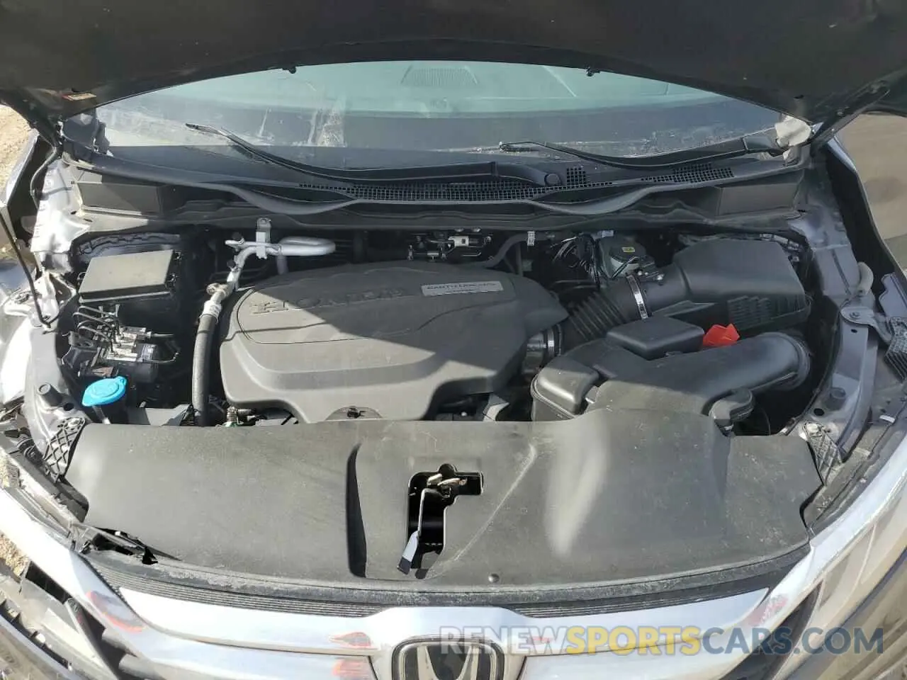 12 Photograph of a damaged car 5FNRL6H61KB511568 HONDA All Models 2019