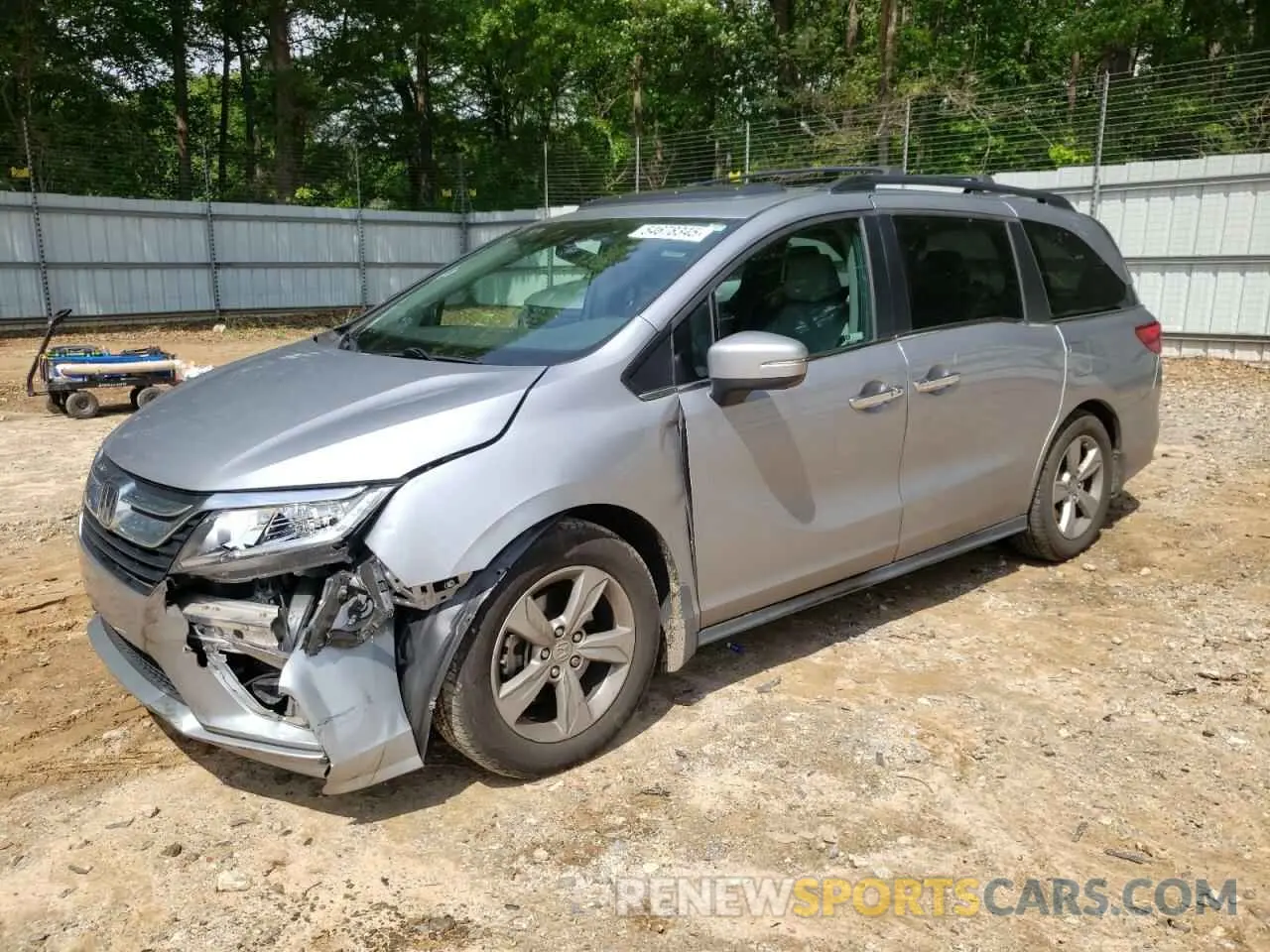 1 Photograph of a damaged car 5FNRL6H70KB005948 HONDA All Models 2019