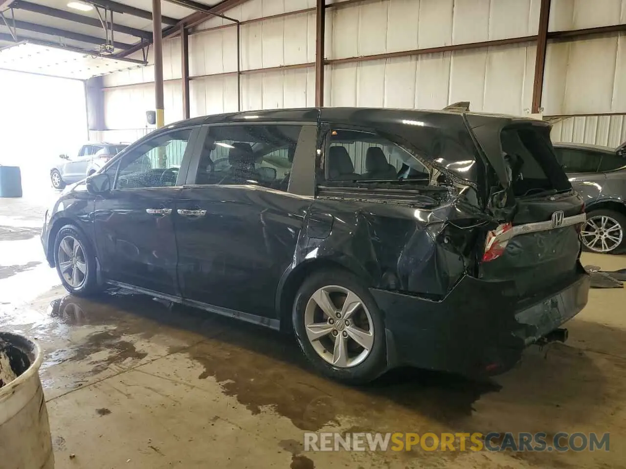 2 Photograph of a damaged car 5FNRL6H70KB016433 HONDA All Models 2019