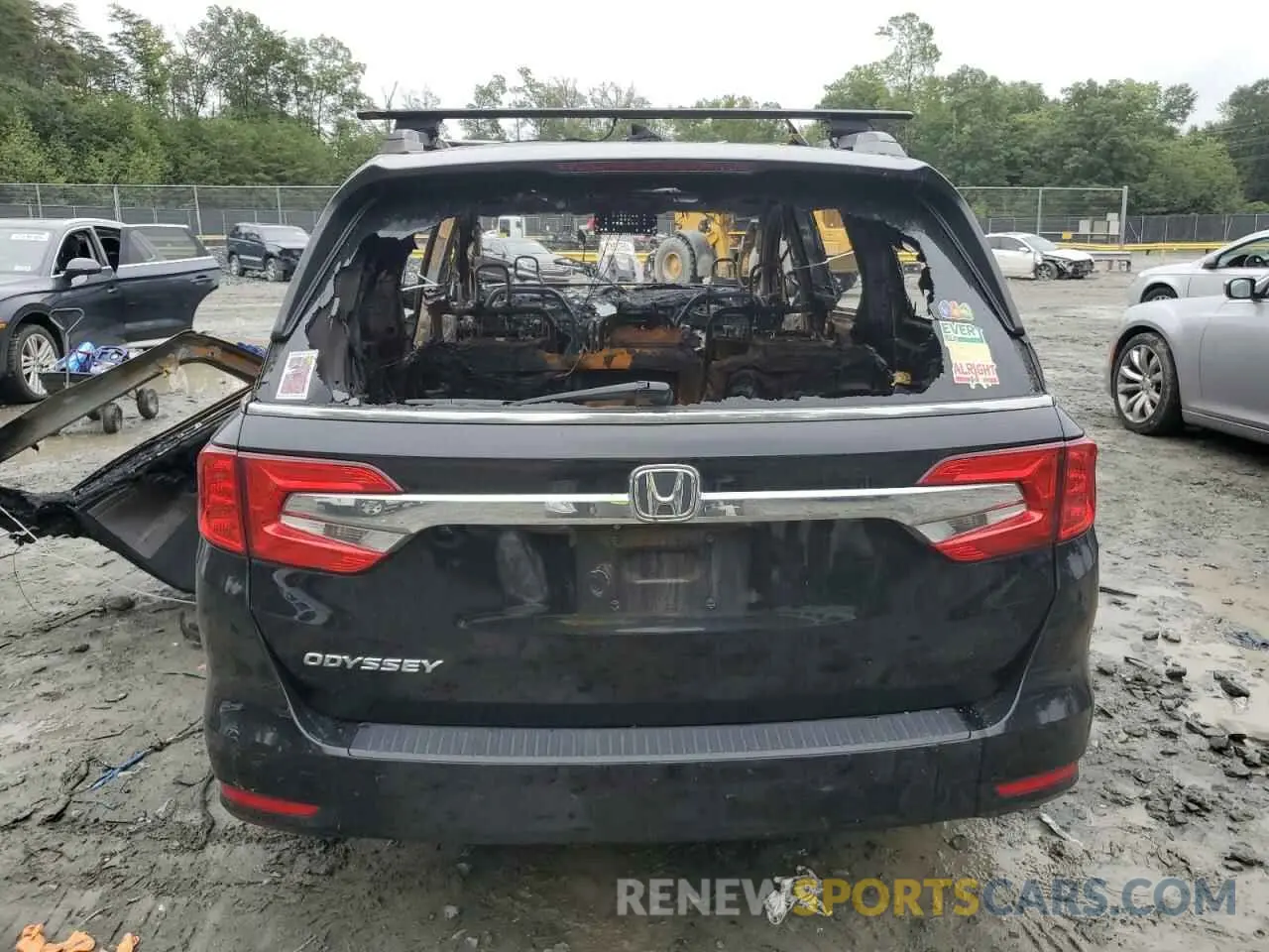 6 Photograph of a damaged car 5FNRL6H70KB033362 HONDA All Models 2019