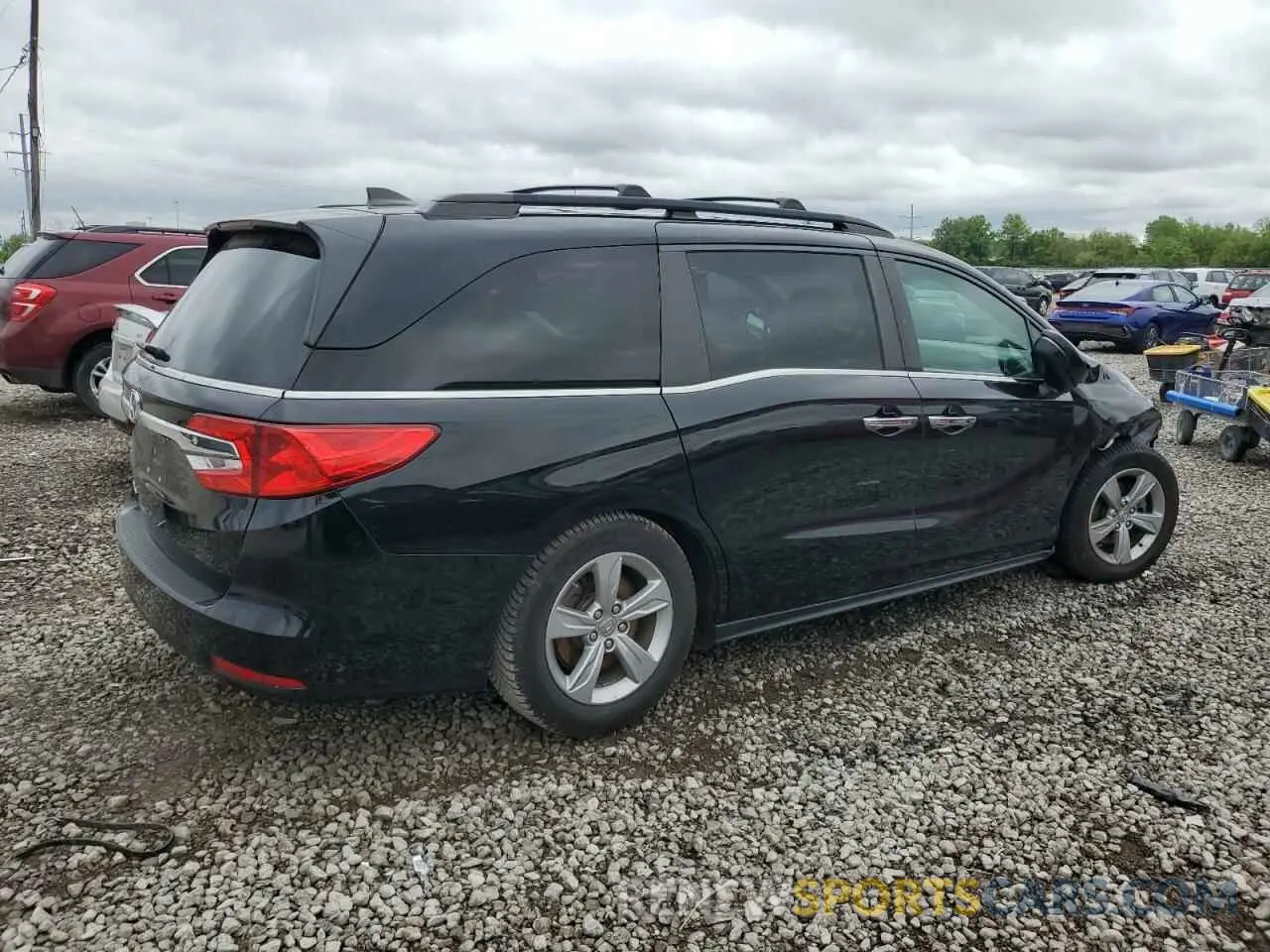 3 Photograph of a damaged car 5FNRL6H70KB038738 HONDA All Models 2019
