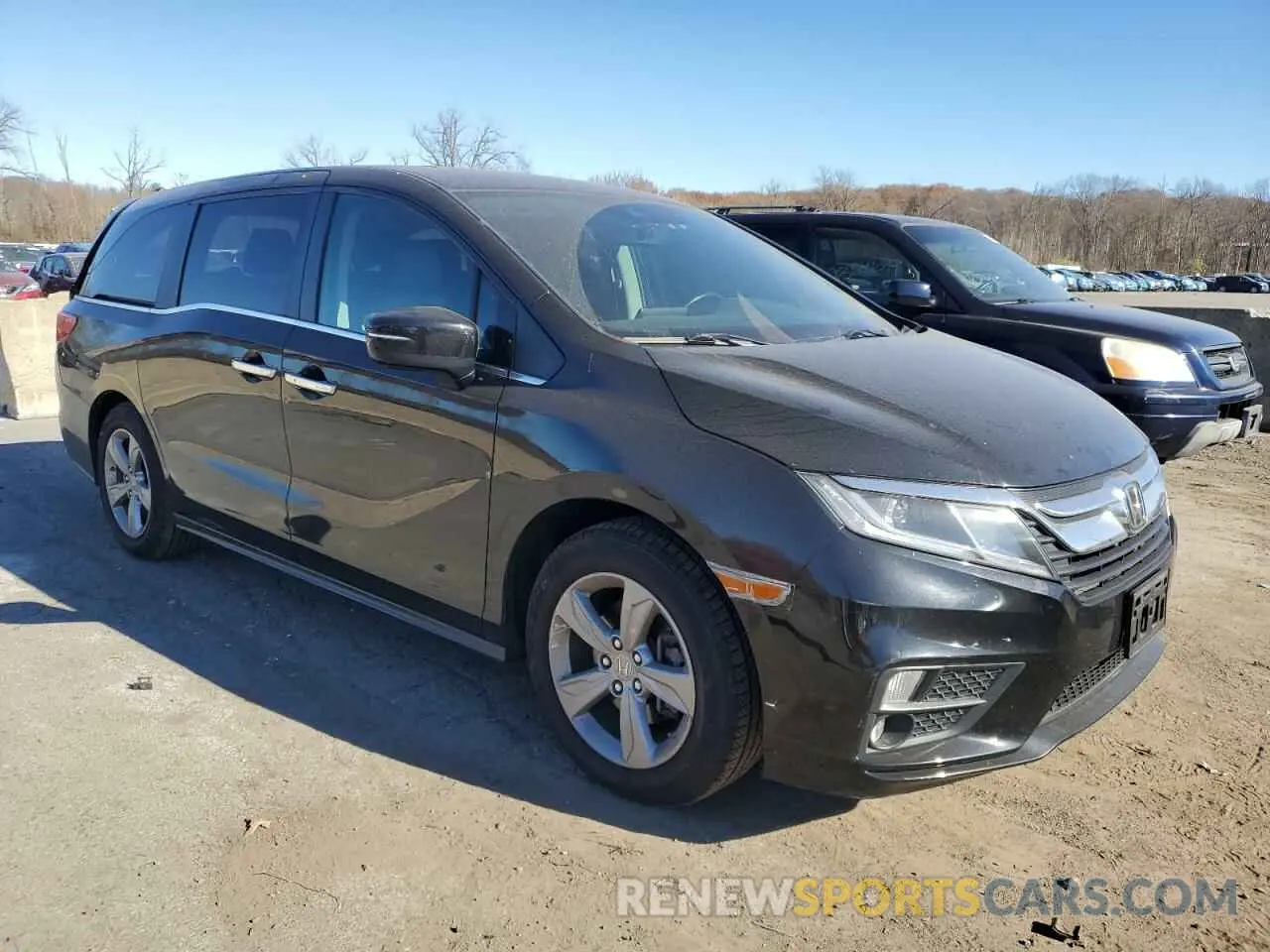 4 Photograph of a damaged car 5FNRL6H70KB080505 HONDA All Models 2019