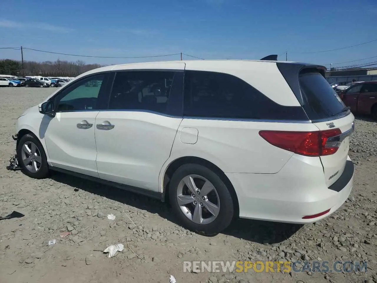2 Photograph of a damaged car 5FNRL6H70KB099491 HONDA All Models 2019