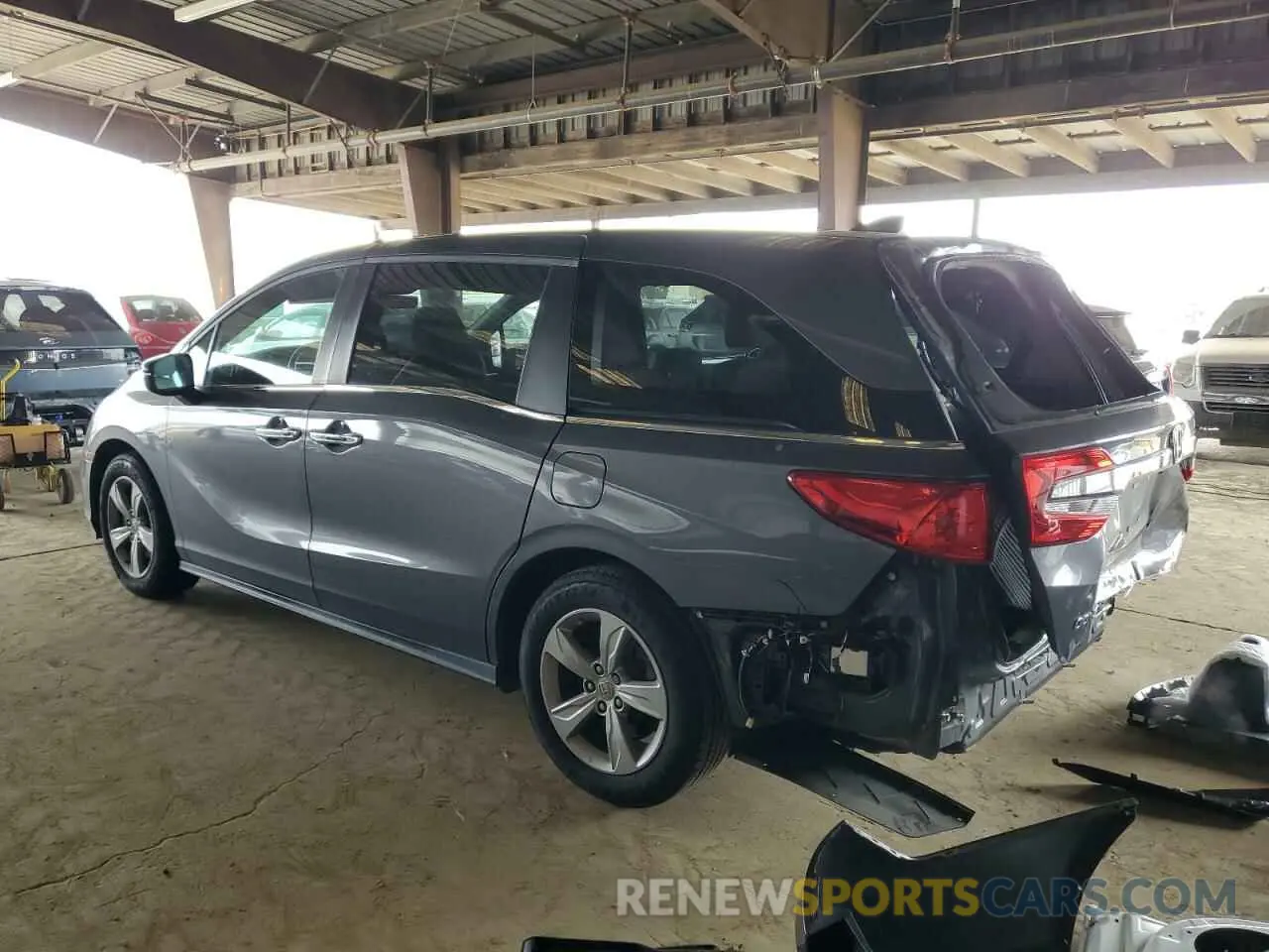 2 Photograph of a damaged car 5FNRL6H70KB102745 HONDA All Models 2019