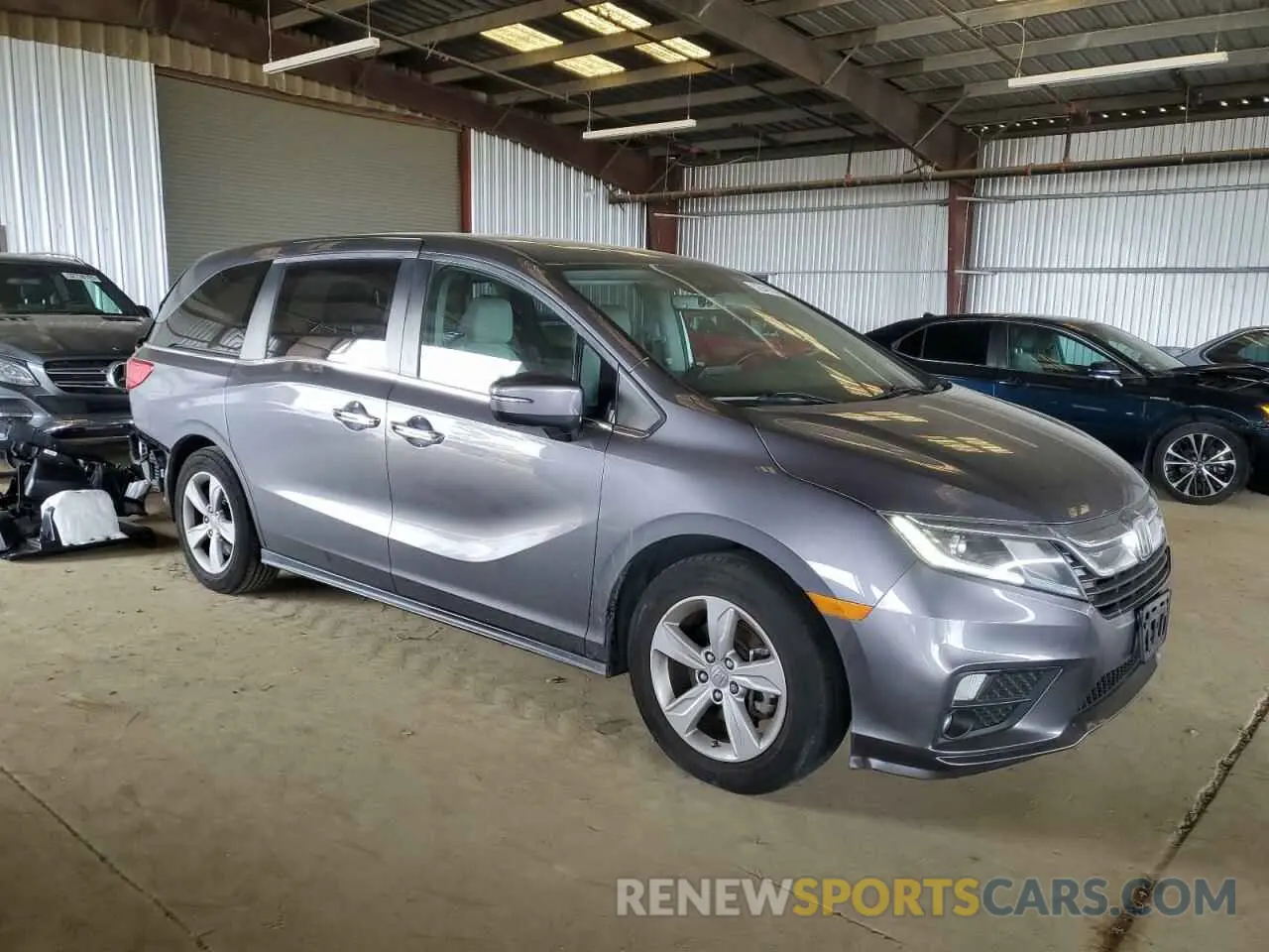 4 Photograph of a damaged car 5FNRL6H70KB102745 HONDA All Models 2019
