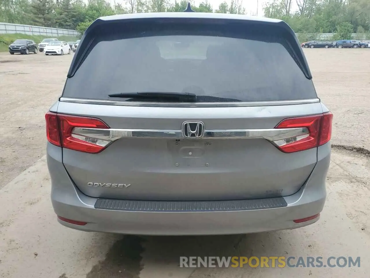 6 Photograph of a damaged car 5FNRL6H71KB001522 HONDA All Models 2019