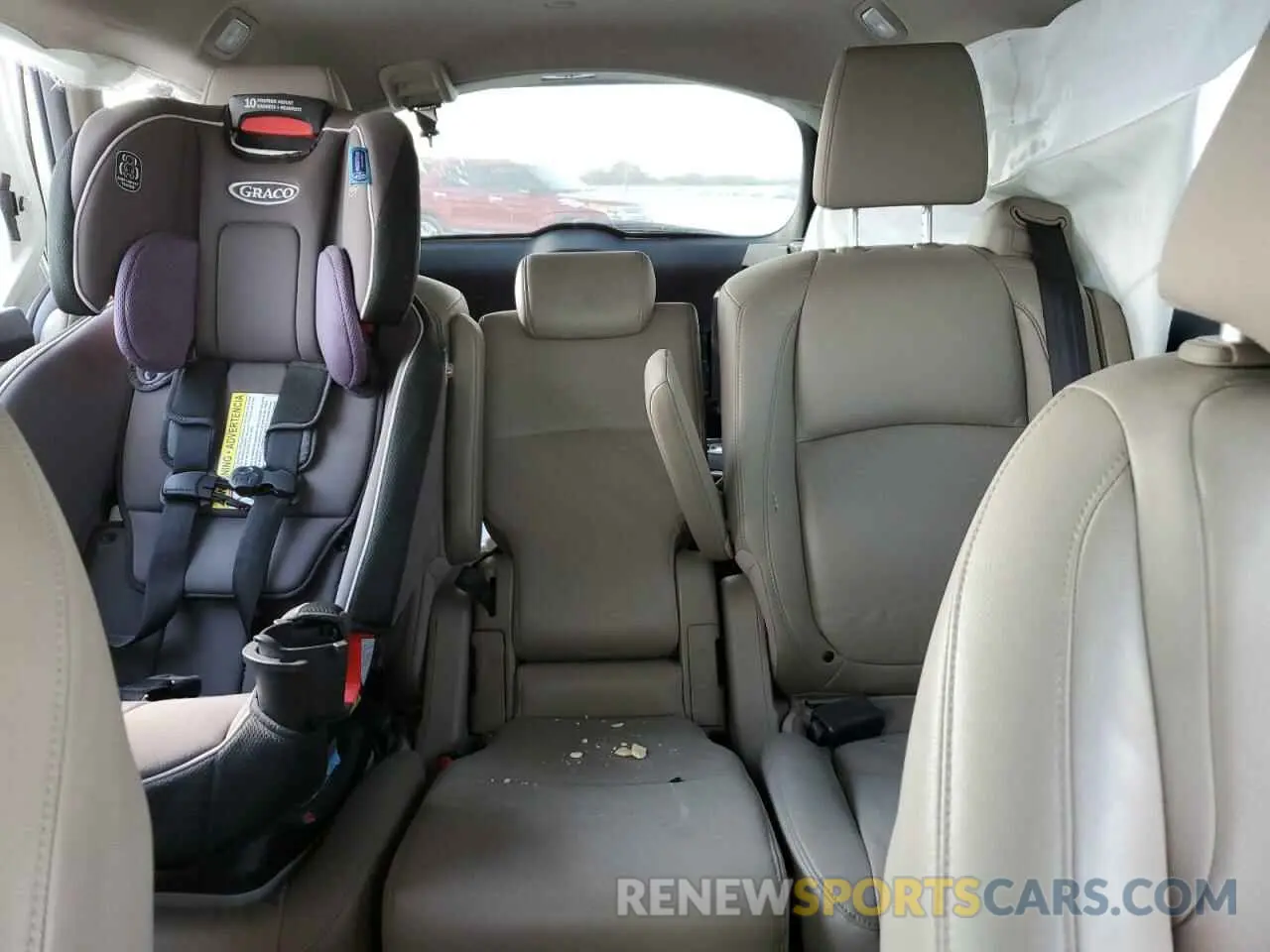 10 Photograph of a damaged car 5FNRL6H71KB004176 HONDA All Models 2019