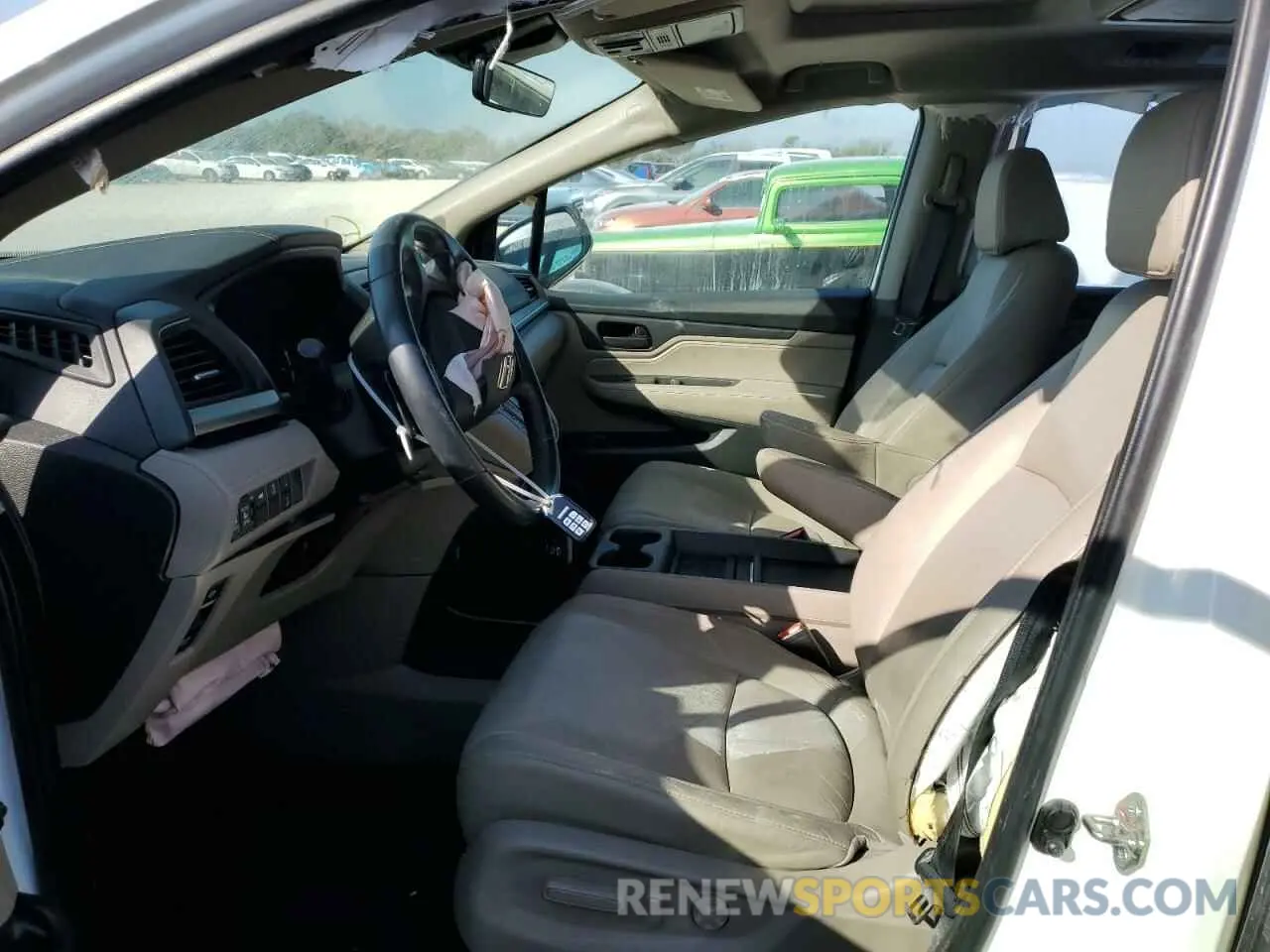 7 Photograph of a damaged car 5FNRL6H71KB004176 HONDA All Models 2019