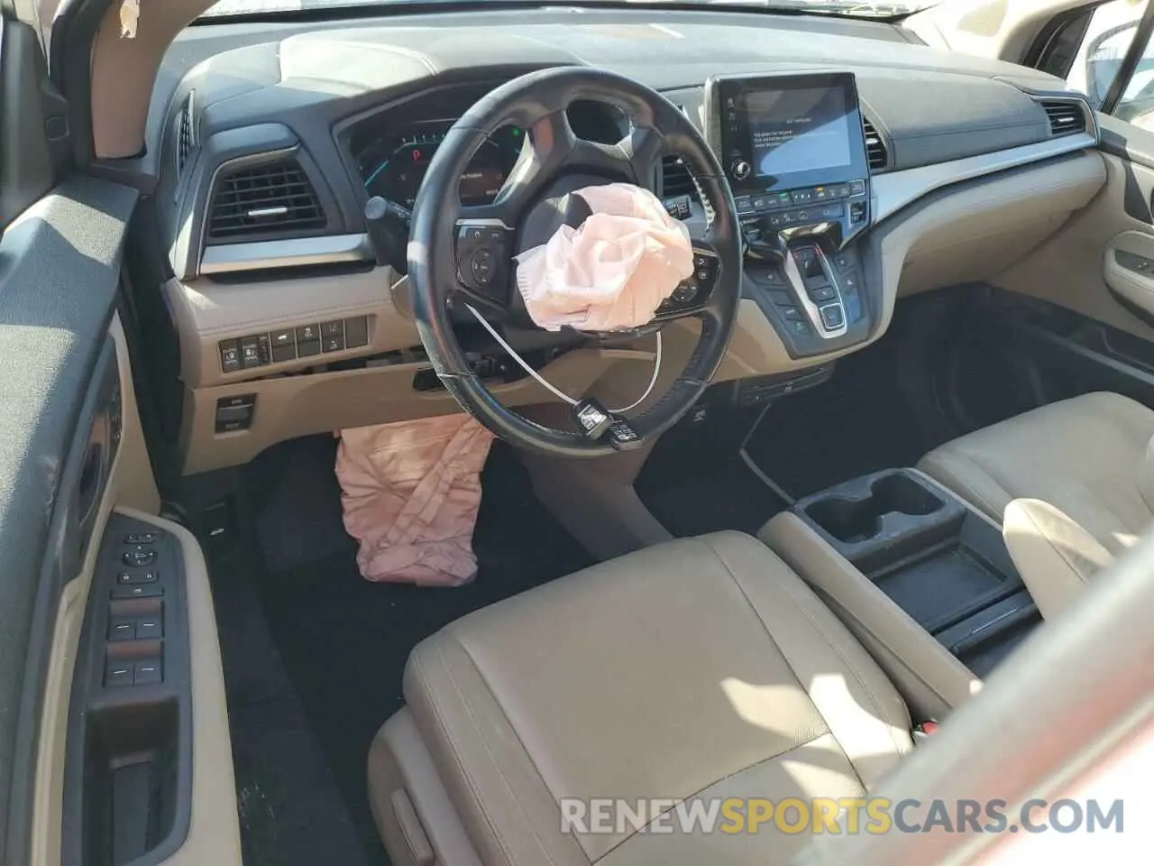 8 Photograph of a damaged car 5FNRL6H71KB004176 HONDA All Models 2019