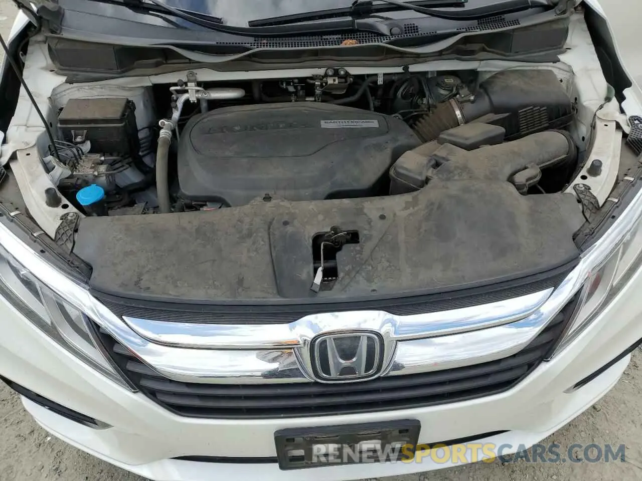 12 Photograph of a damaged car 5FNRL6H71KB009071 HONDA All Models 2019