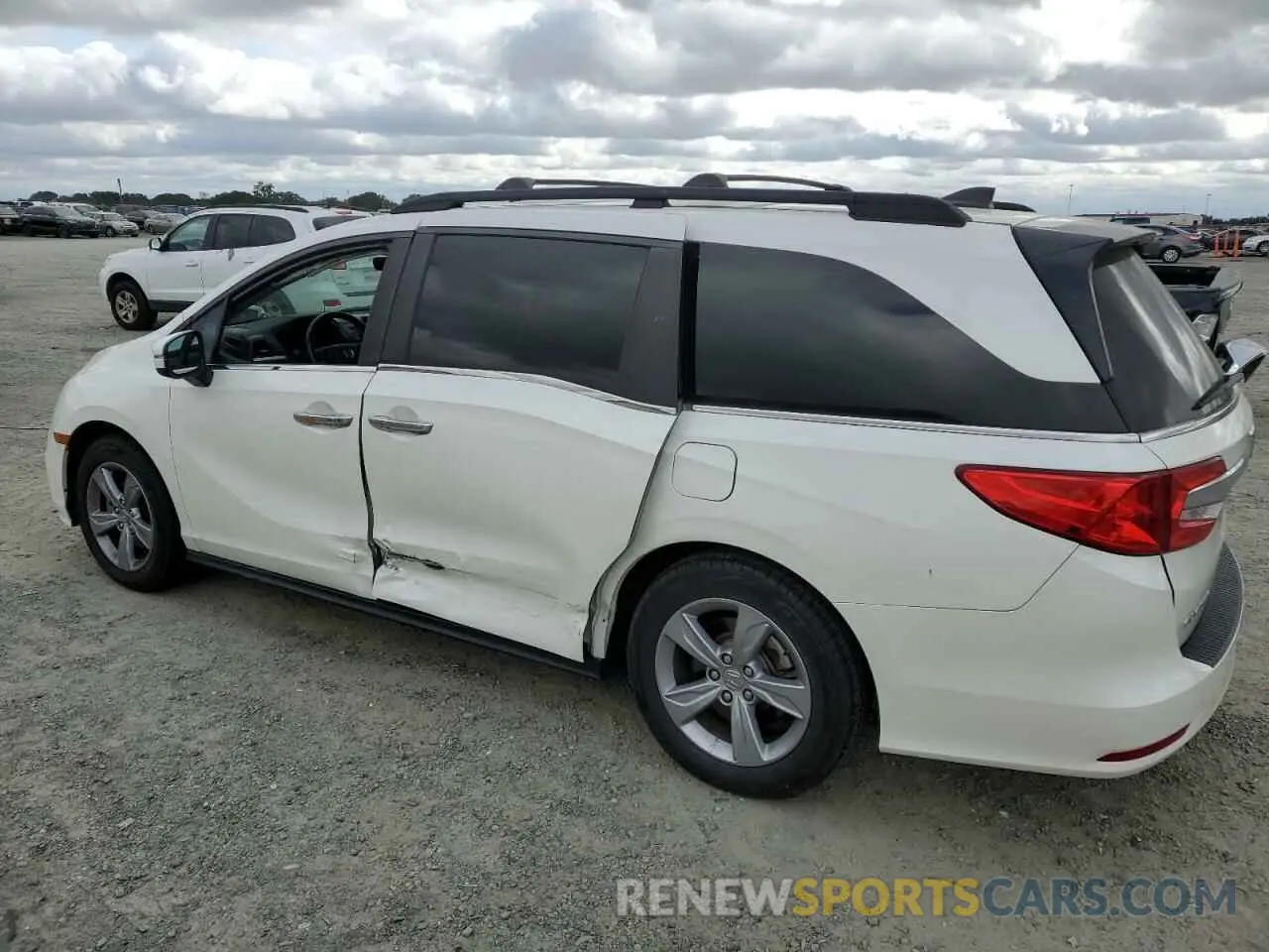 2 Photograph of a damaged car 5FNRL6H71KB009071 HONDA All Models 2019