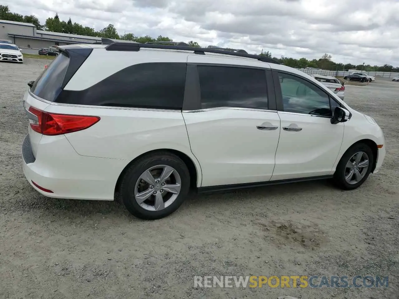 3 Photograph of a damaged car 5FNRL6H71KB009071 HONDA All Models 2019