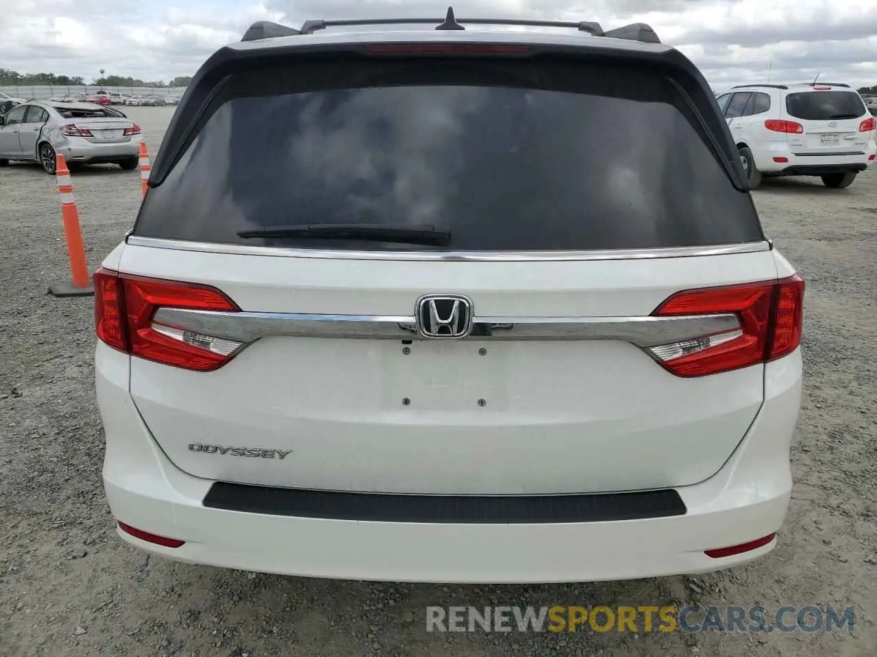 6 Photograph of a damaged car 5FNRL6H71KB009071 HONDA All Models 2019