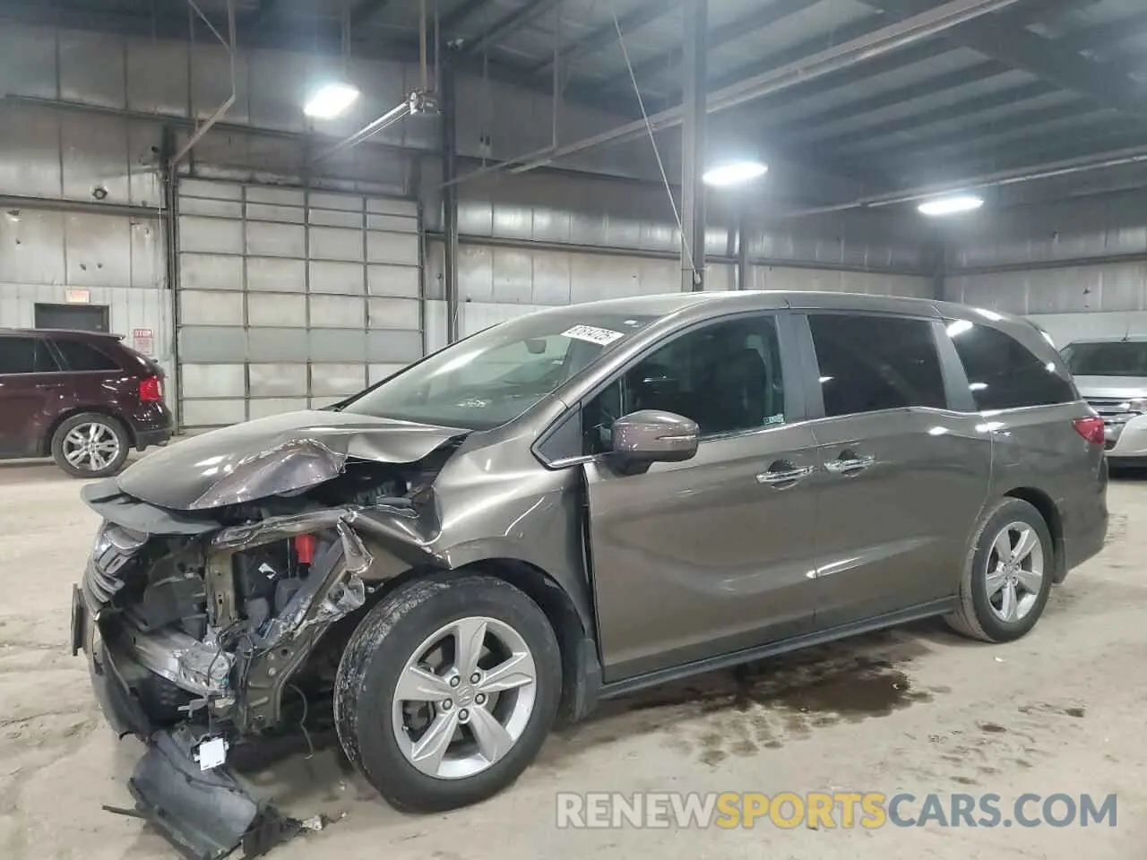 1 Photograph of a damaged car 5FNRL6H71KB054365 HONDA All Models 2019