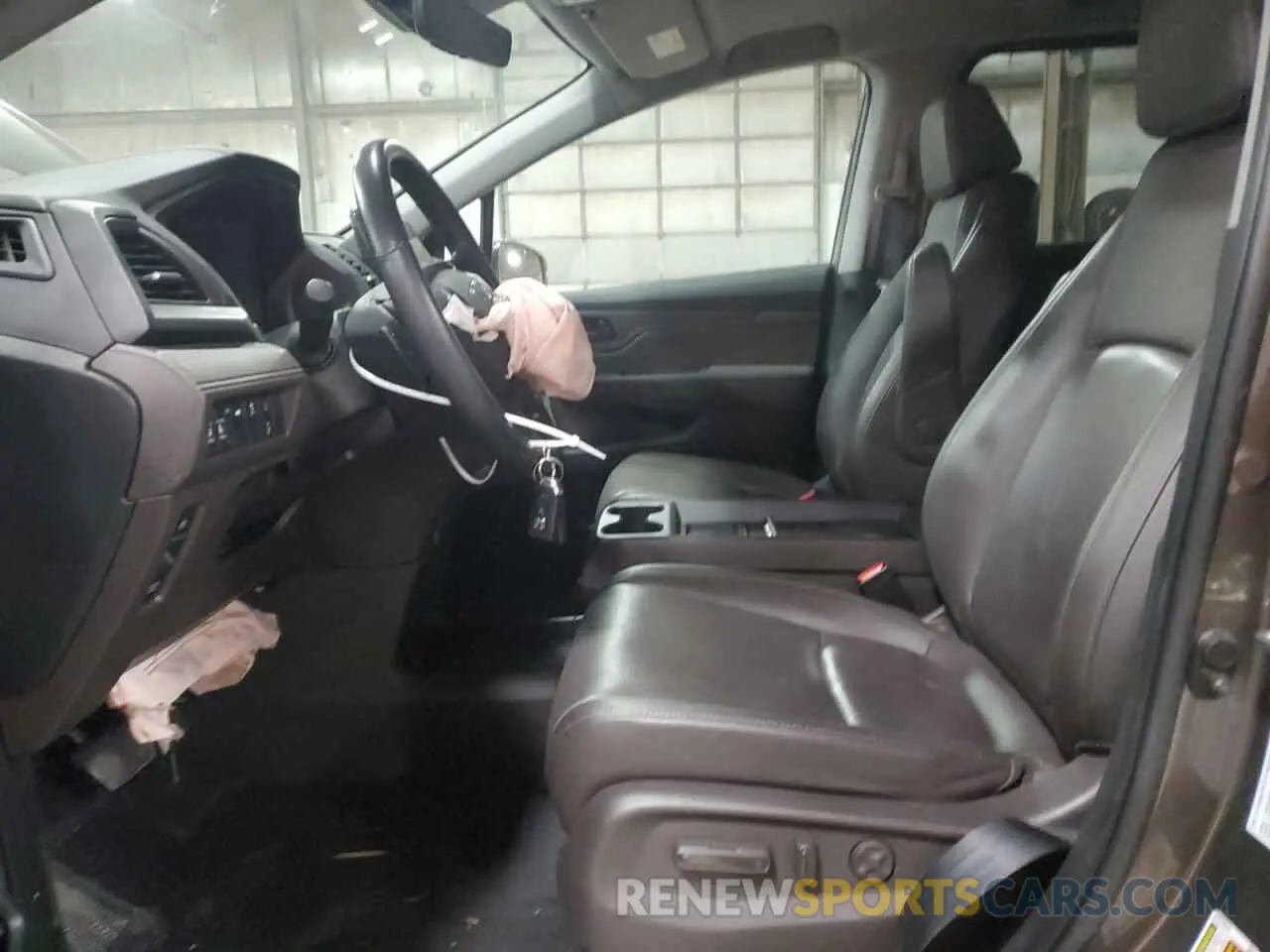 7 Photograph of a damaged car 5FNRL6H71KB054365 HONDA All Models 2019