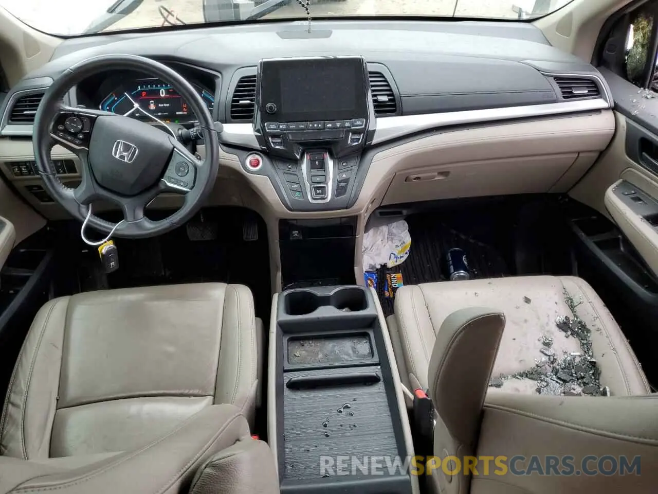 8 Photograph of a damaged car 5FNRL6H71KB072929 HONDA All Models 2019