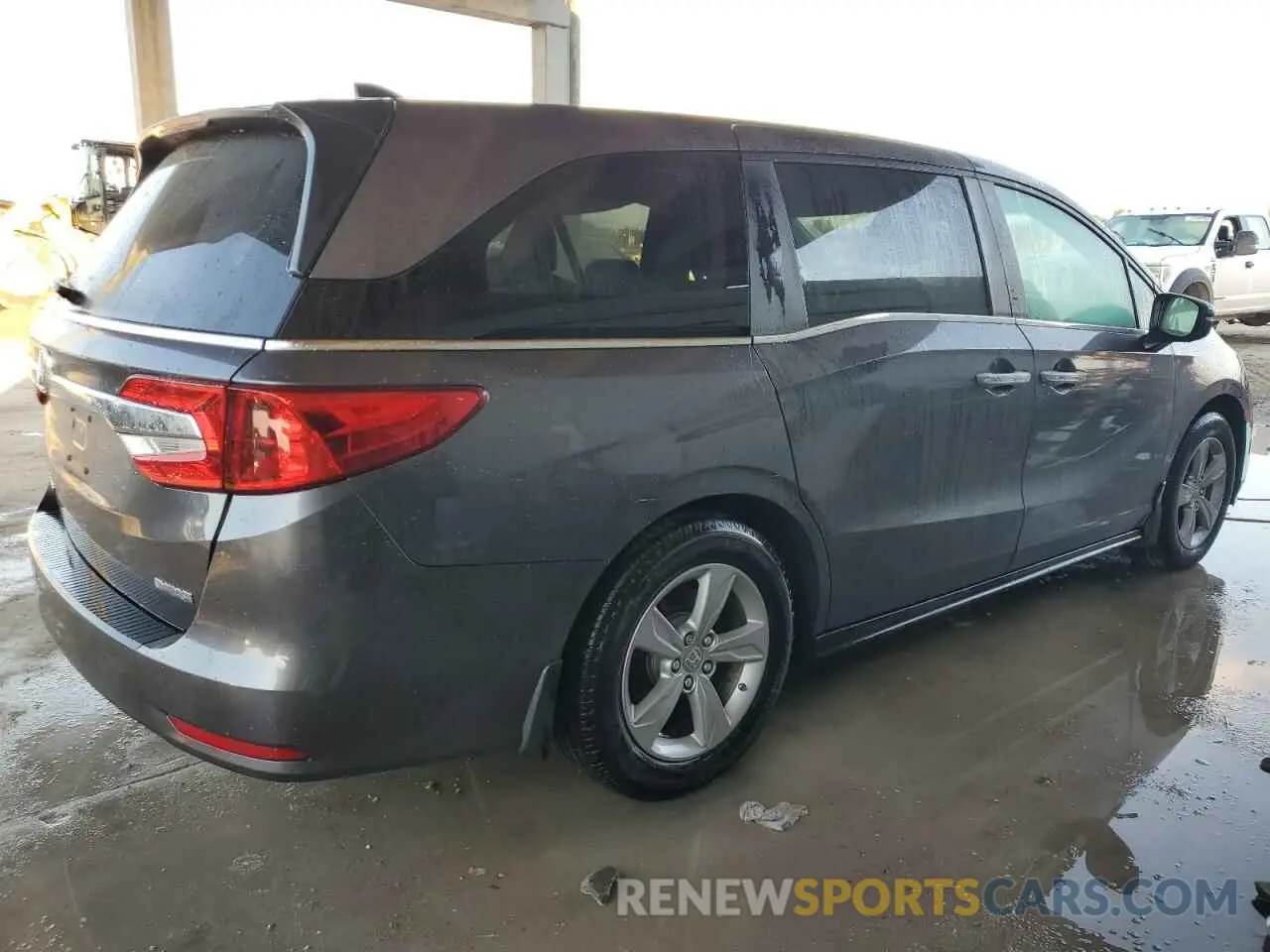 3 Photograph of a damaged car 5FNRL6H71KB126181 HONDA All Models 2019