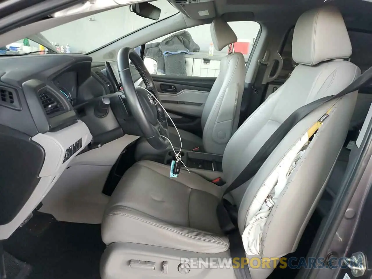 7 Photograph of a damaged car 5FNRL6H71KB126181 HONDA All Models 2019