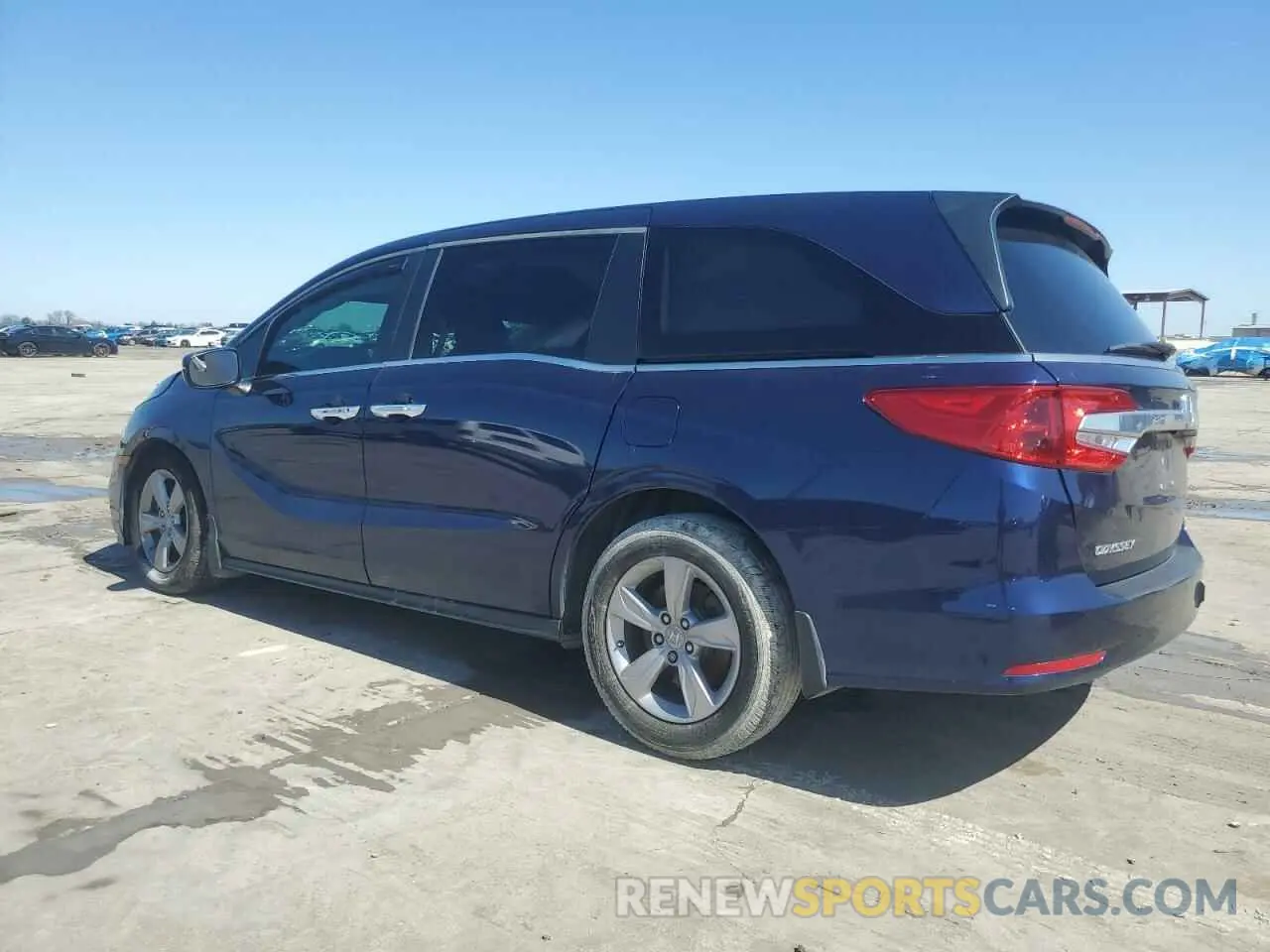 2 Photograph of a damaged car 5FNRL6H71KB136550 HONDA All Models 2019