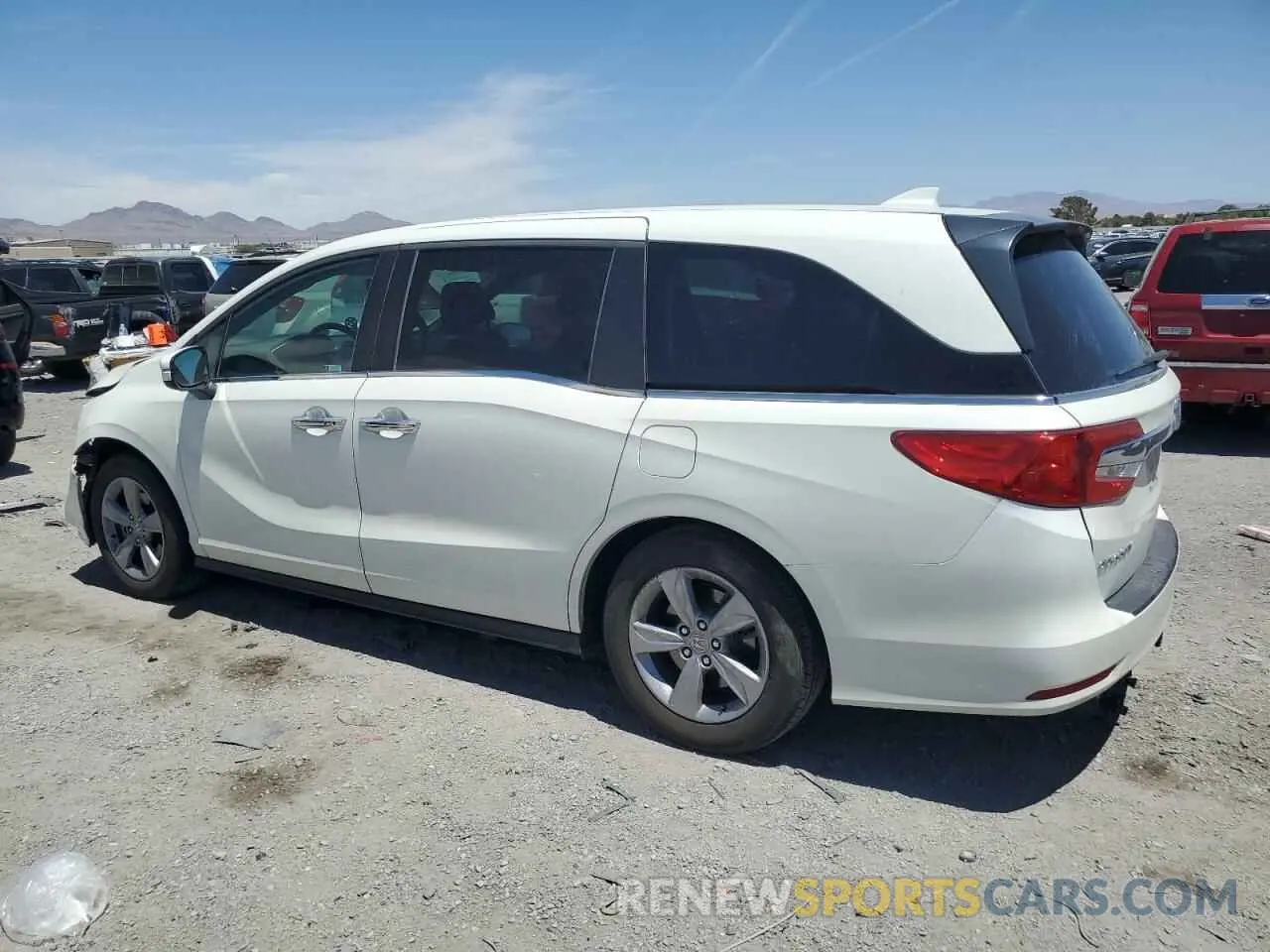 2 Photograph of a damaged car 5FNRL6H72KB006714 HONDA All Models 2019