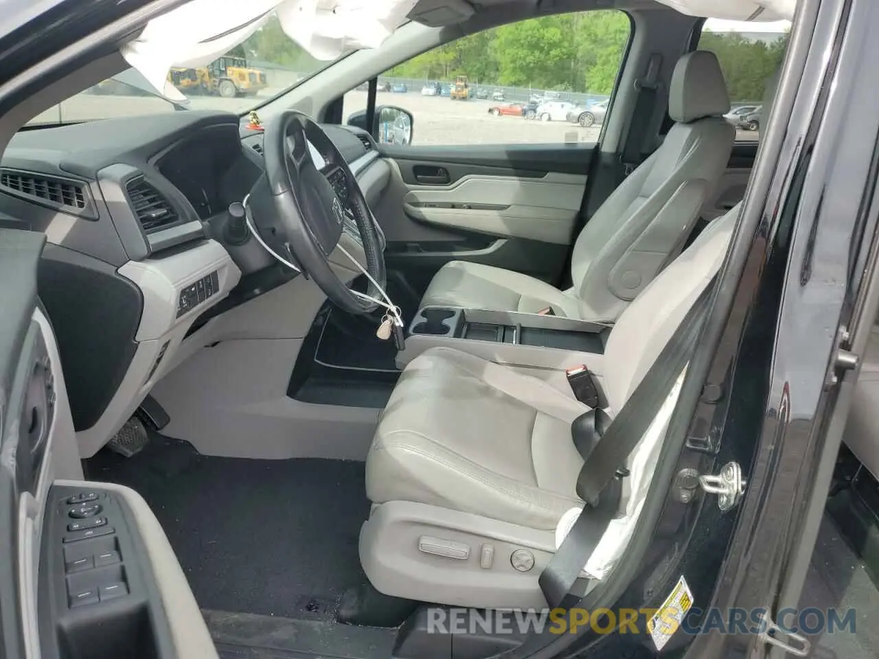 7 Photograph of a damaged car 5FNRL6H72KB018507 HONDA All Models 2019