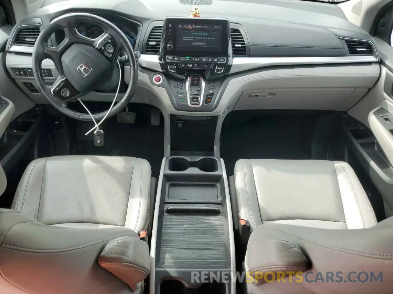 8 Photograph of a damaged car 5FNRL6H72KB018507 HONDA All Models 2019
