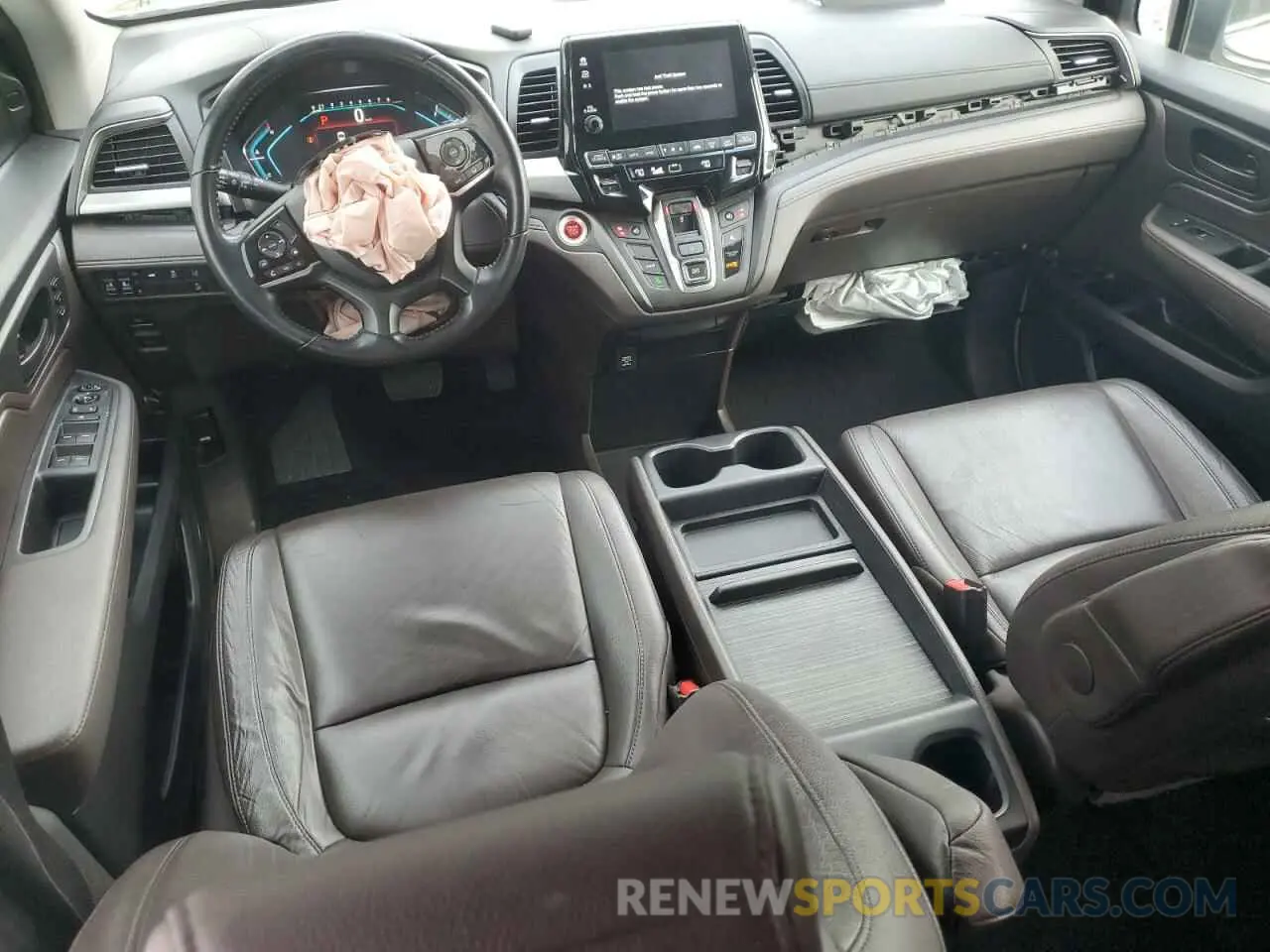 8 Photograph of a damaged car 5FNRL6H72KB036411 HONDA All Models 2019