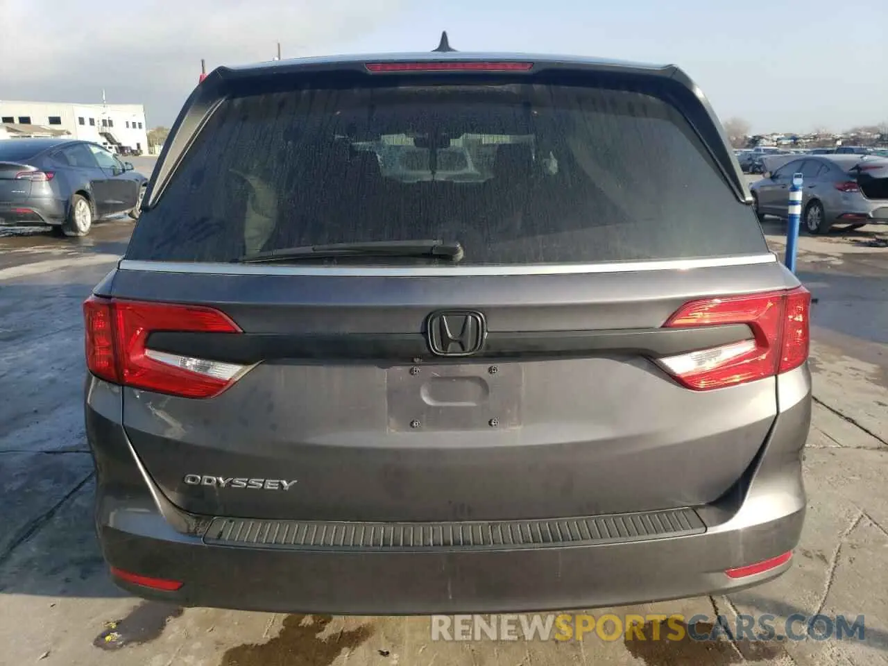 6 Photograph of a damaged car 5FNRL6H72KB108210 HONDA All Models 2019