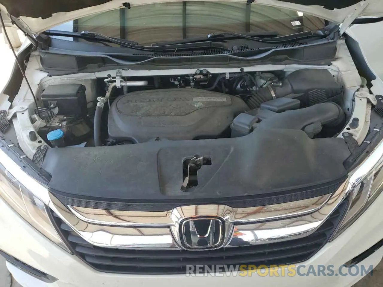 11 Photograph of a damaged car 5FNRL6H73KB084208 HONDA All Models 2019