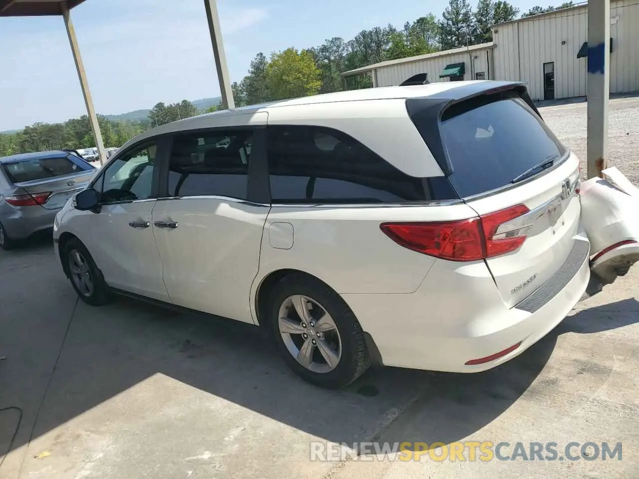 2 Photograph of a damaged car 5FNRL6H73KB084208 HONDA All Models 2019