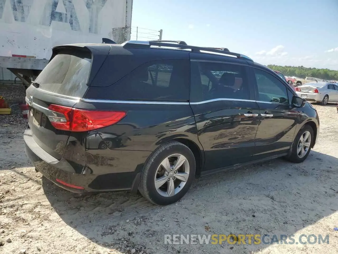 3 Photograph of a damaged car 5FNRL6H73KB103467 HONDA All Models 2019
