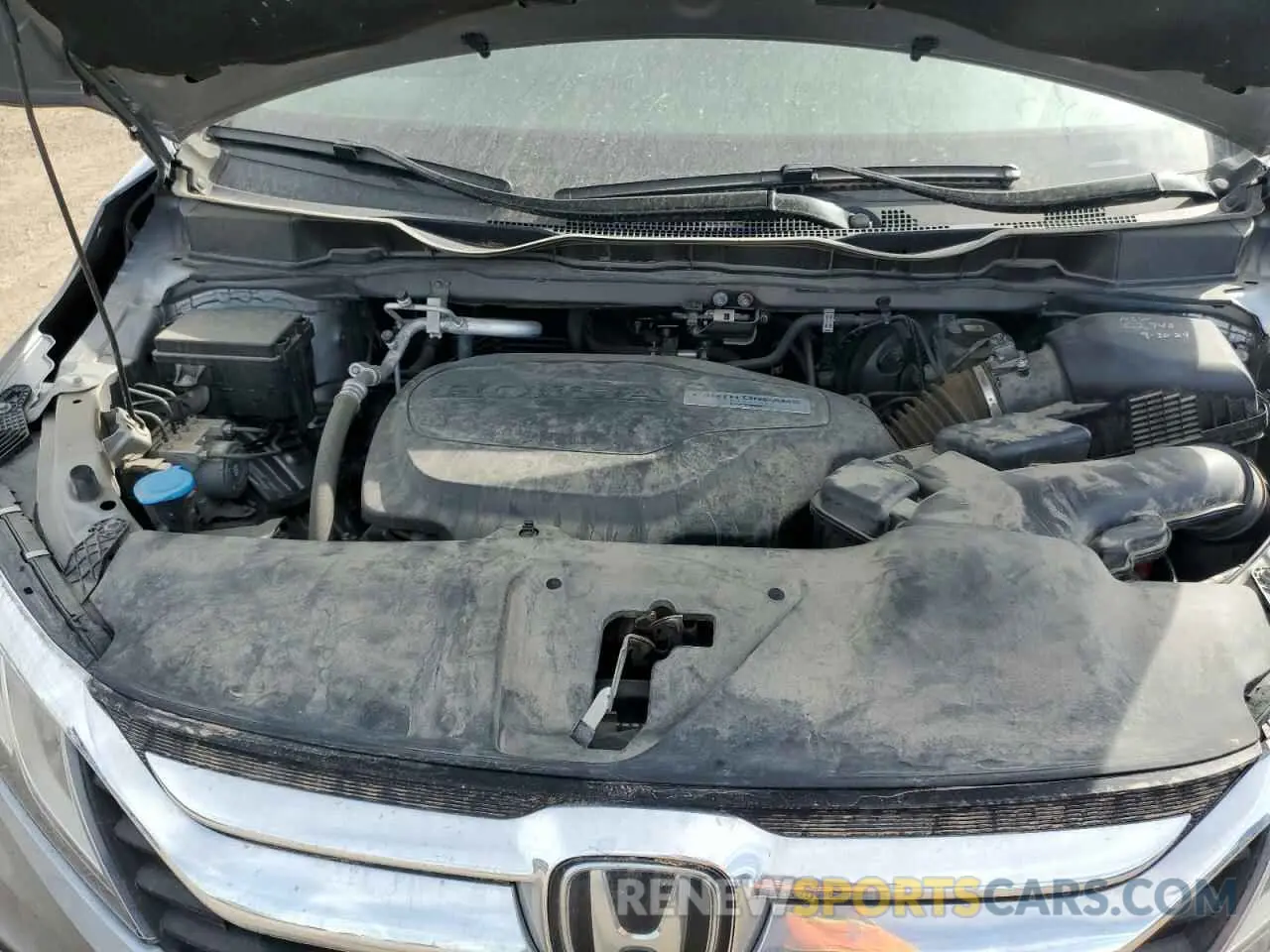 12 Photograph of a damaged car 5FNRL6H73KB129020 HONDA All Models 2019