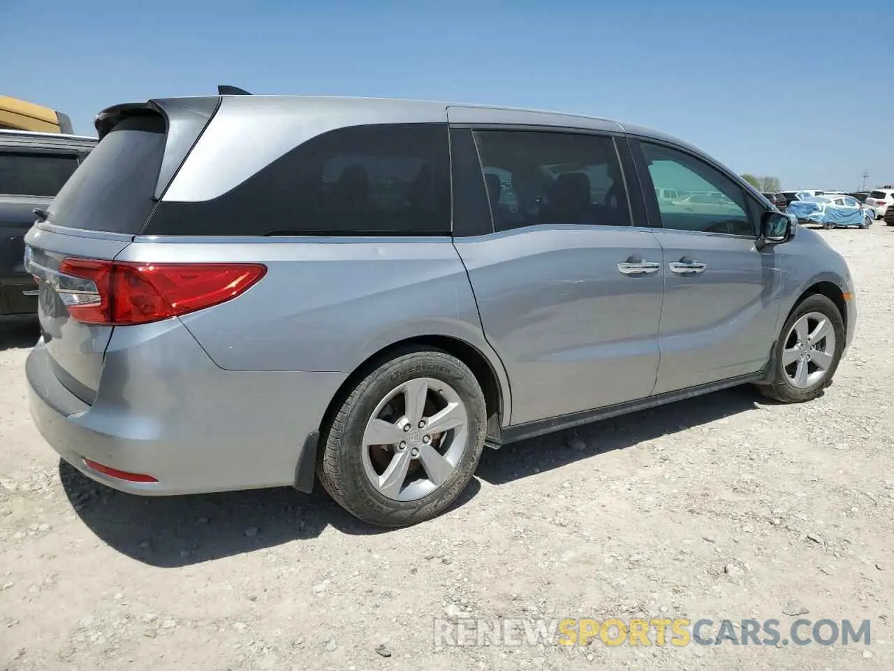 3 Photograph of a damaged car 5FNRL6H73KB129020 HONDA All Models 2019