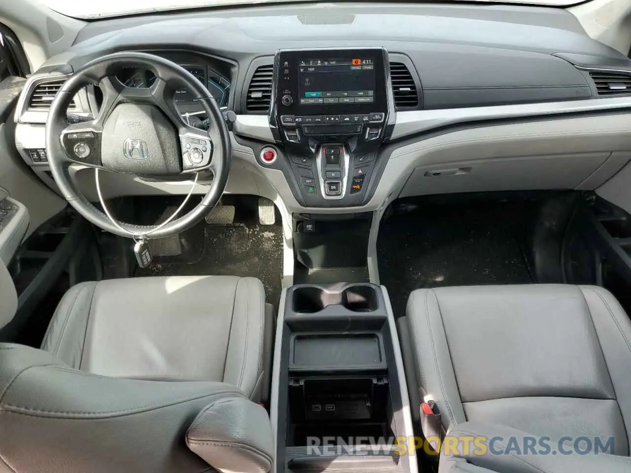 8 Photograph of a damaged car 5FNRL6H73KB129020 HONDA All Models 2019