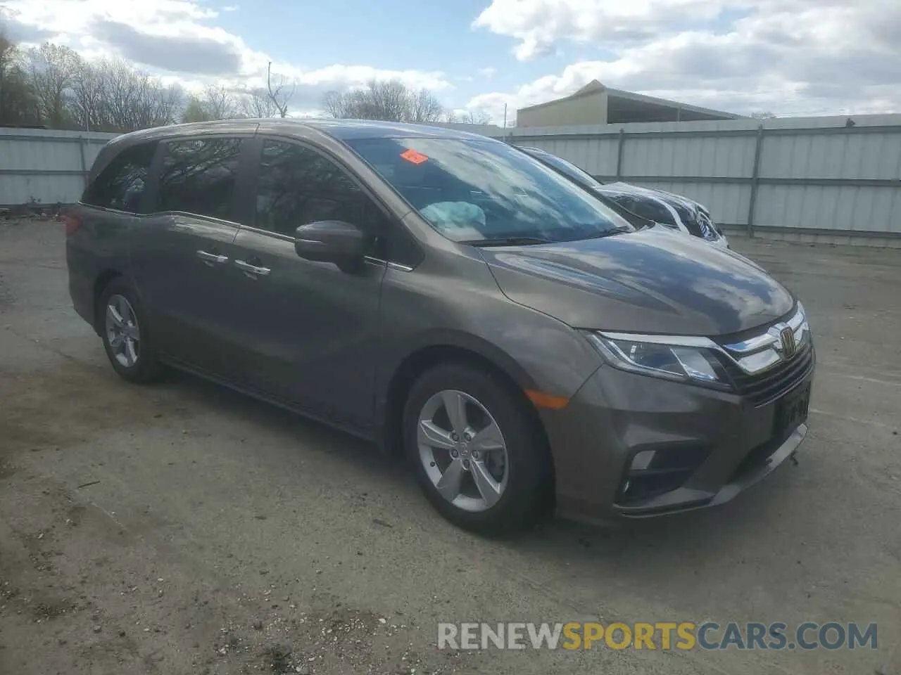 4 Photograph of a damaged car 5FNRL6H73KB137053 HONDA All Models 2019