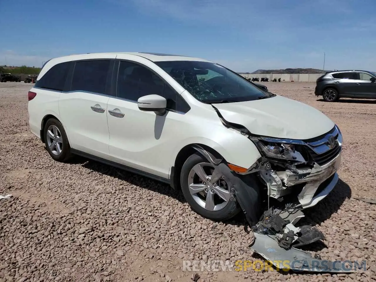 4 Photograph of a damaged car 5FNRL6H74KB026334 HONDA All Models 2019