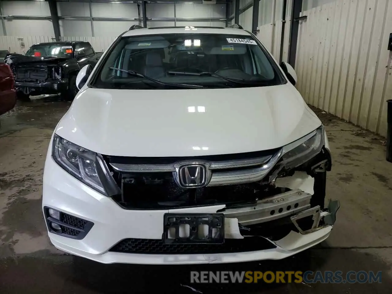 5 Photograph of a damaged car 5FNRL6H74KB028844 HONDA All Models 2019
