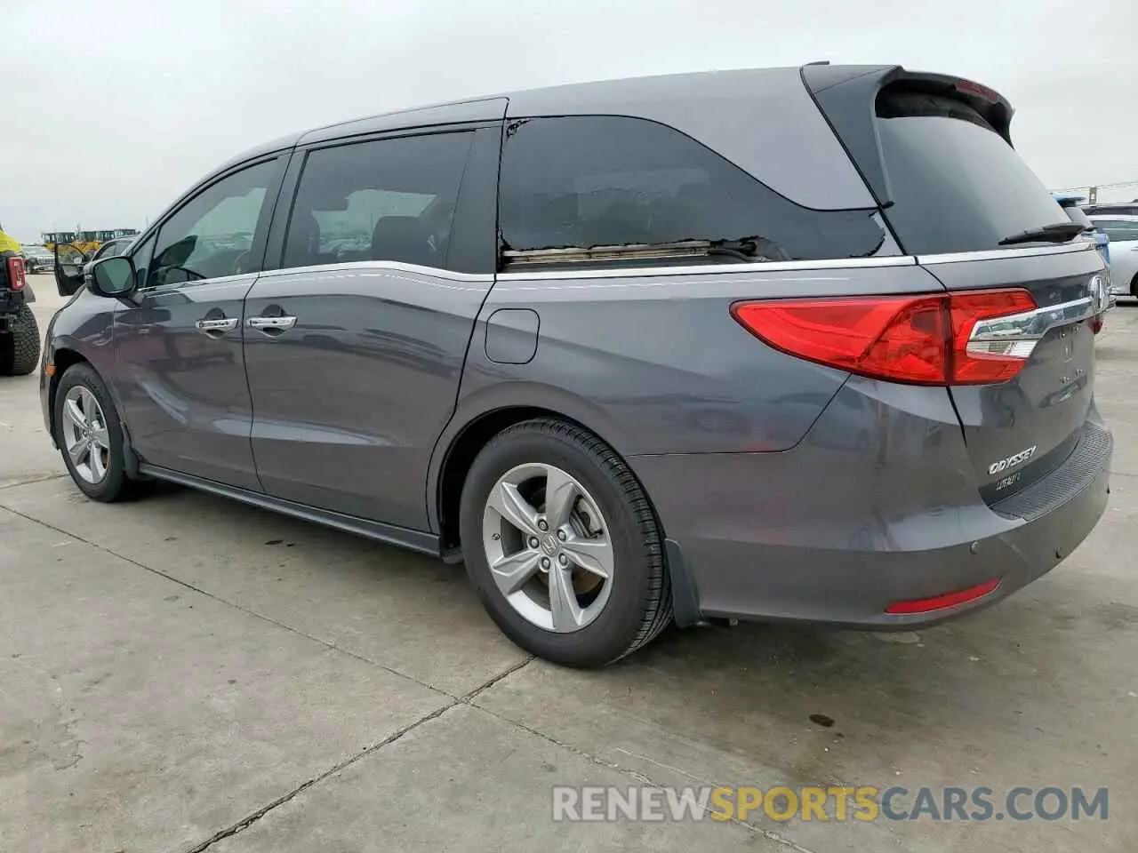 2 Photograph of a damaged car 5FNRL6H74KB069409 HONDA All Models 2019