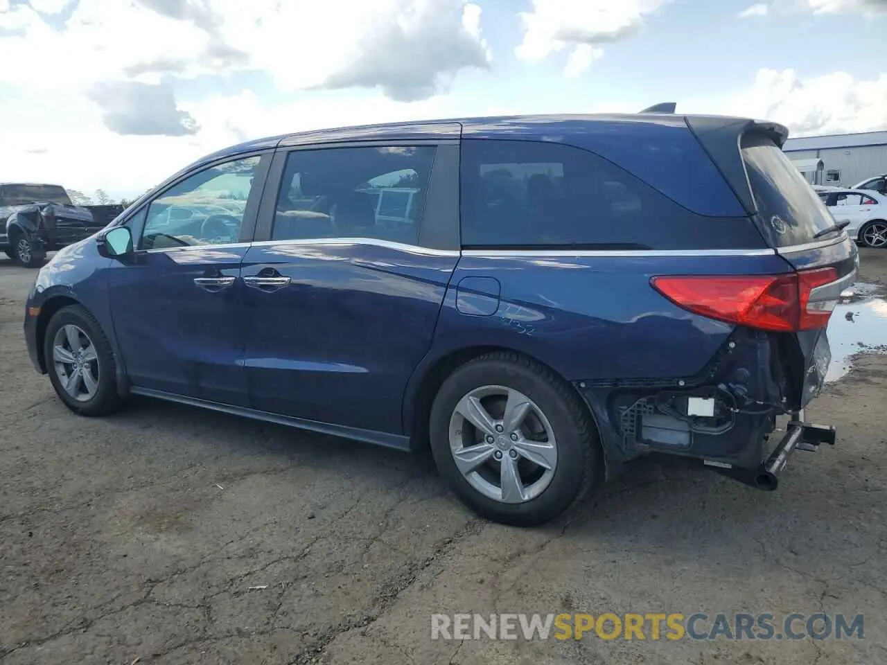 2 Photograph of a damaged car 5FNRL6H74KB077977 HONDA All Models 2019