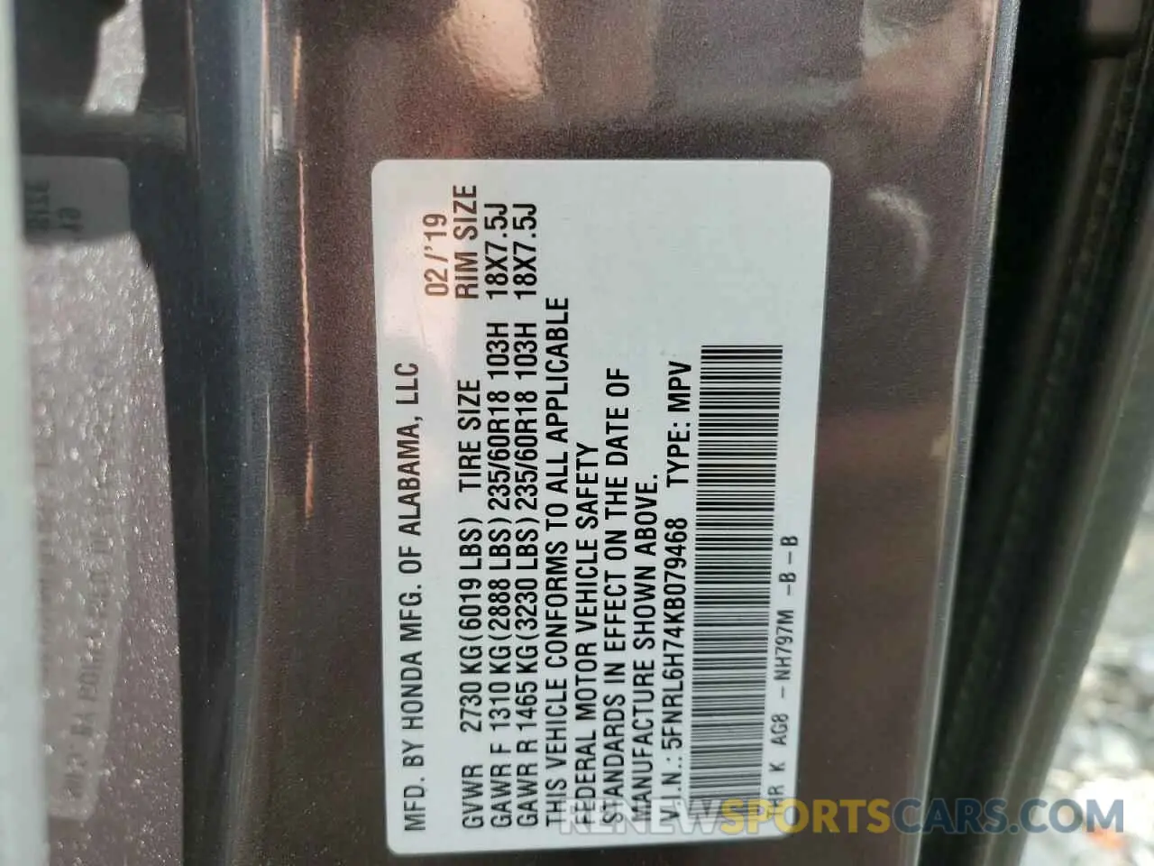 13 Photograph of a damaged car 5FNRL6H74KB079468 HONDA All Models 2019