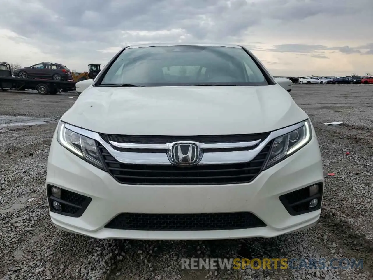 5 Photograph of a damaged car 5FNRL6H74KB090356 HONDA All Models 2019